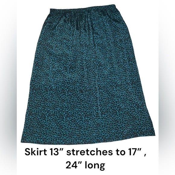 1970s Vintage Lady Carol Petites of NY 2 piece skirt set blue leopard silk small - Picture 2 of 9